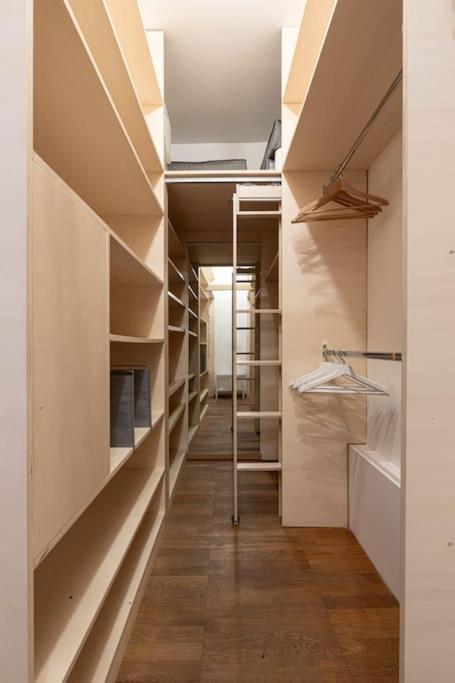 Apartment Arco Della Pace Charm Mailand